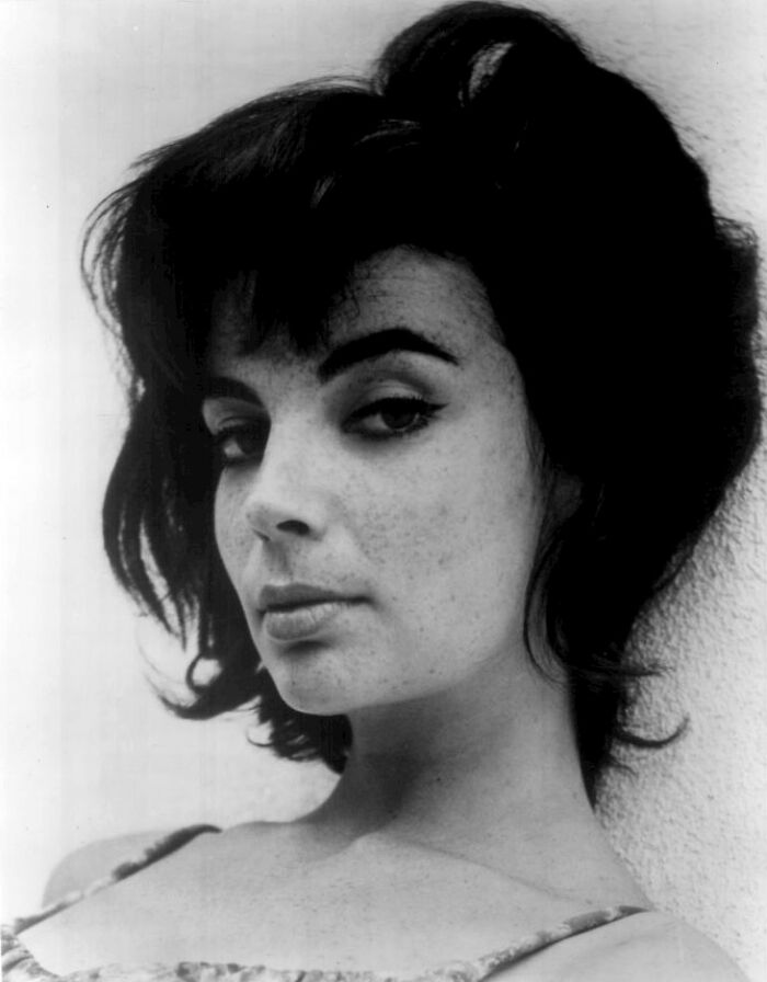 60 Images Of LA Women Living Their Best Lives In 1962