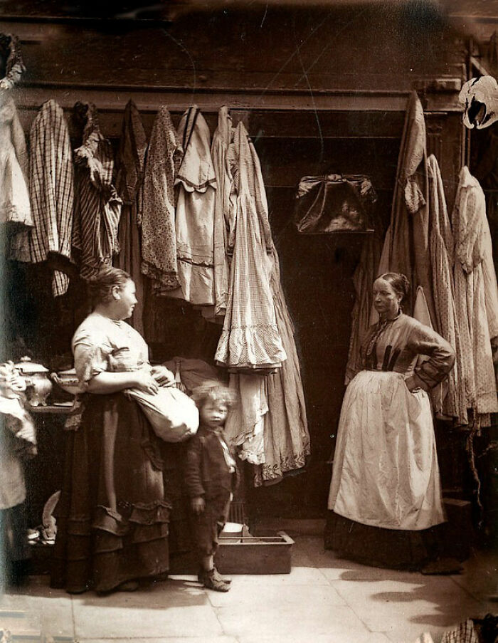 32 Photos That Show How London&#8217;s Poorest Really Lived In The 1800s