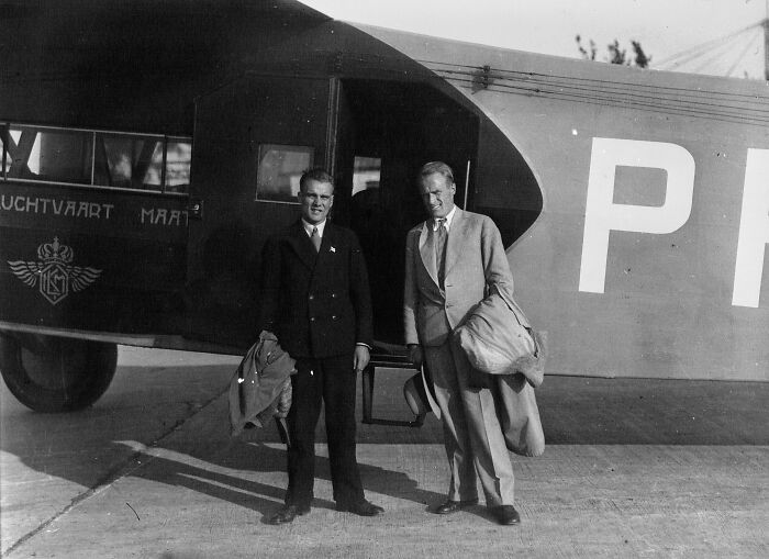 32 Photos That Show When Flying Was An Affair Of Pure Glamour