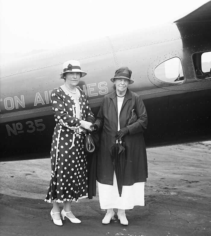 32 Photos That Show When Flying Was An Affair Of Pure Glamour