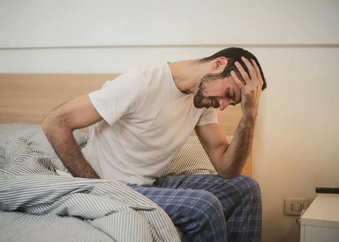 Man Gets Blood Tests Done, Confirms His Suspicions That Dad Is Messing With His Food
