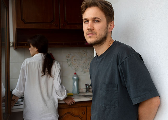 Man Gets Blood Tests Done, Confirms His Suspicions That Dad Is Messing With His Food