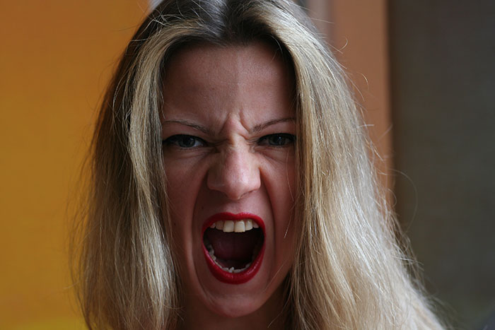 “This Is Above Our Pay Grade”: 31 Rage Room Customers Who Need Therapy Instead