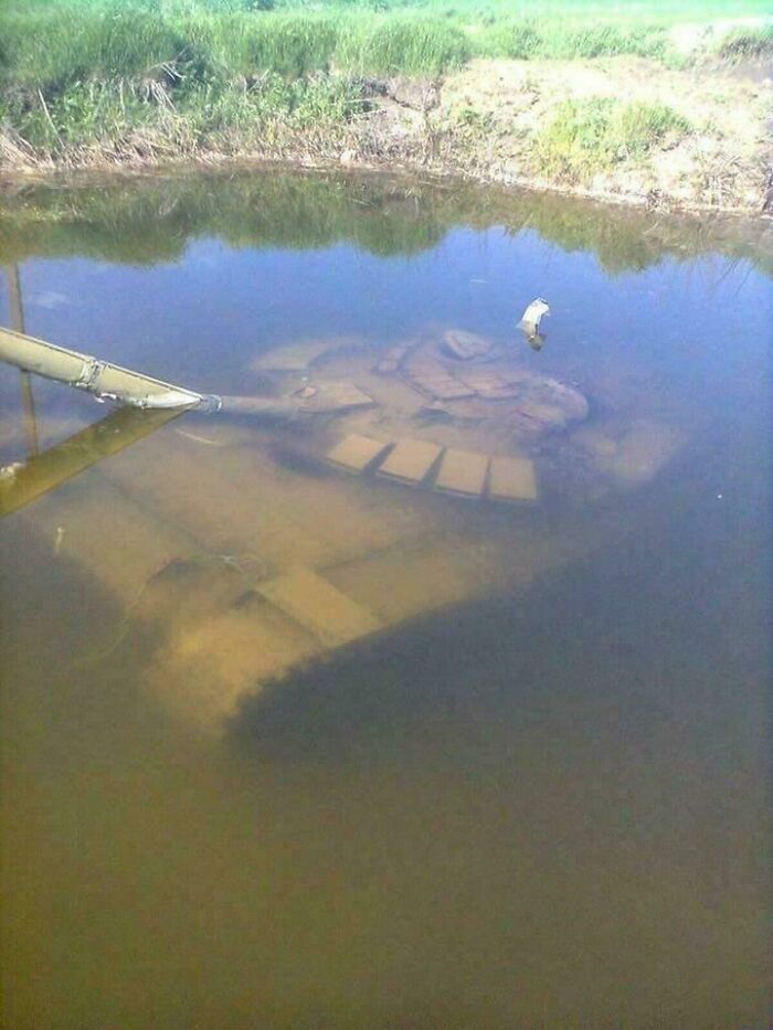 &#8220;Can&#8217;t Park There, Mate!&#8221;: 117 Parking Fails That Had To Be Shared Online
