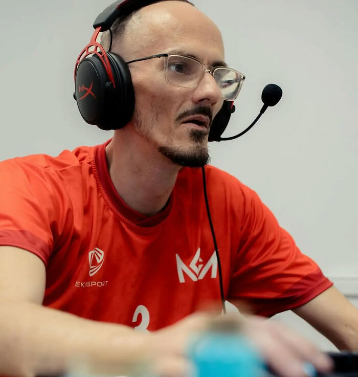 Famous Streamer Passes Away Live On Air After 10 Days Of Cruelty, Leaves Final Message