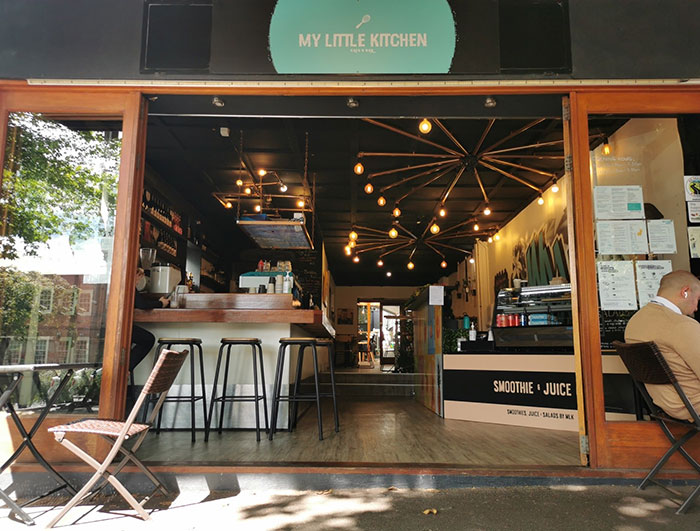 &#8220;No Means No!&#8221;: Café Owner Calls Out &#8220;Entitled&#8221; Customers After They Left Teen Worker In Tears