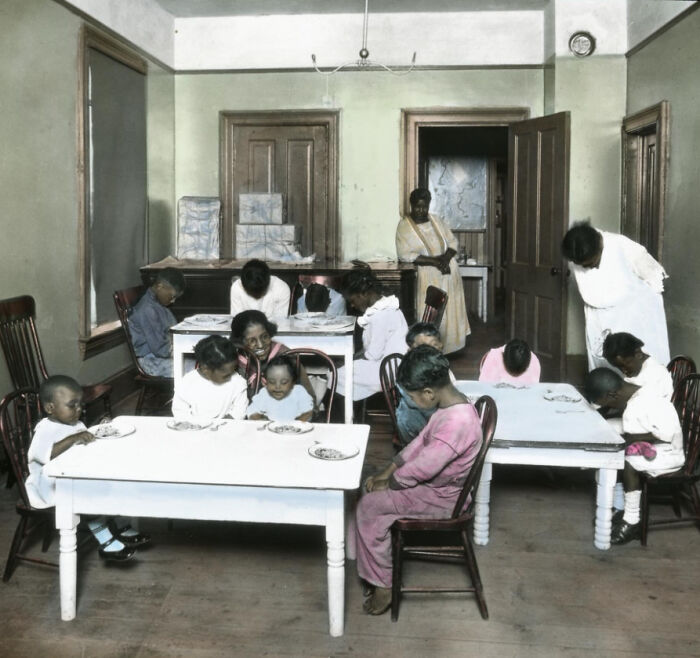 24 Colorized Photos That Show The African American Reality Of The 1920s