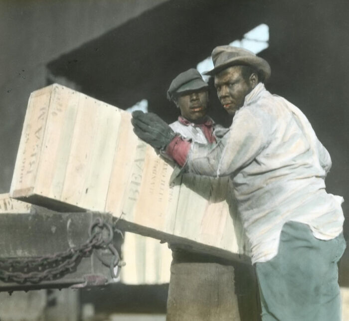 24 Colorized Photos That Show The African American Reality Of The 1920s