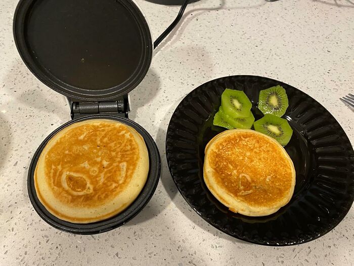 We Found 19 Kitchen Gadgets That Make Dorm Cooking Actually Not Suck