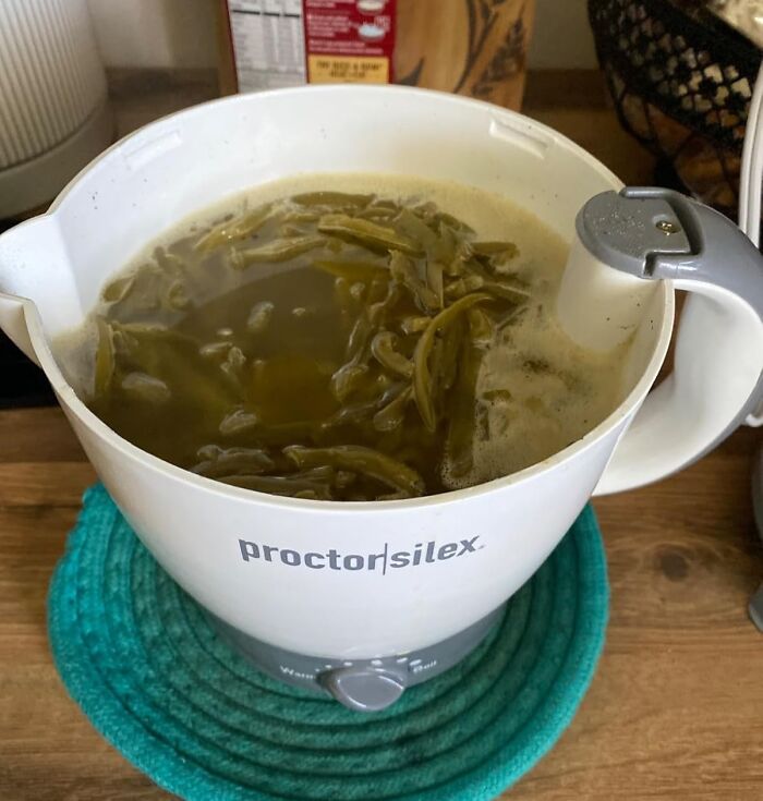 We Found 19 Kitchen Gadgets That Make Dorm Cooking Actually Not Suck