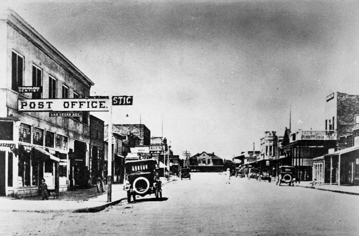 The Birth Of Vegas In 45 Incredible Historic Pictures (1905-1955)
