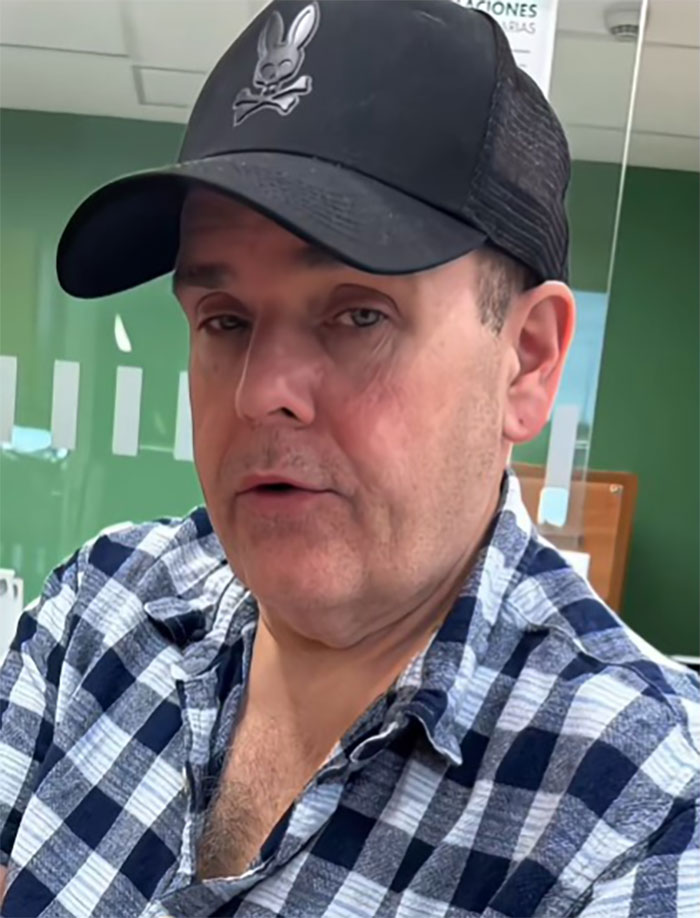 This Man Went To Mexico For A Facelift And Almost Broke The Internet With His Big Reveal