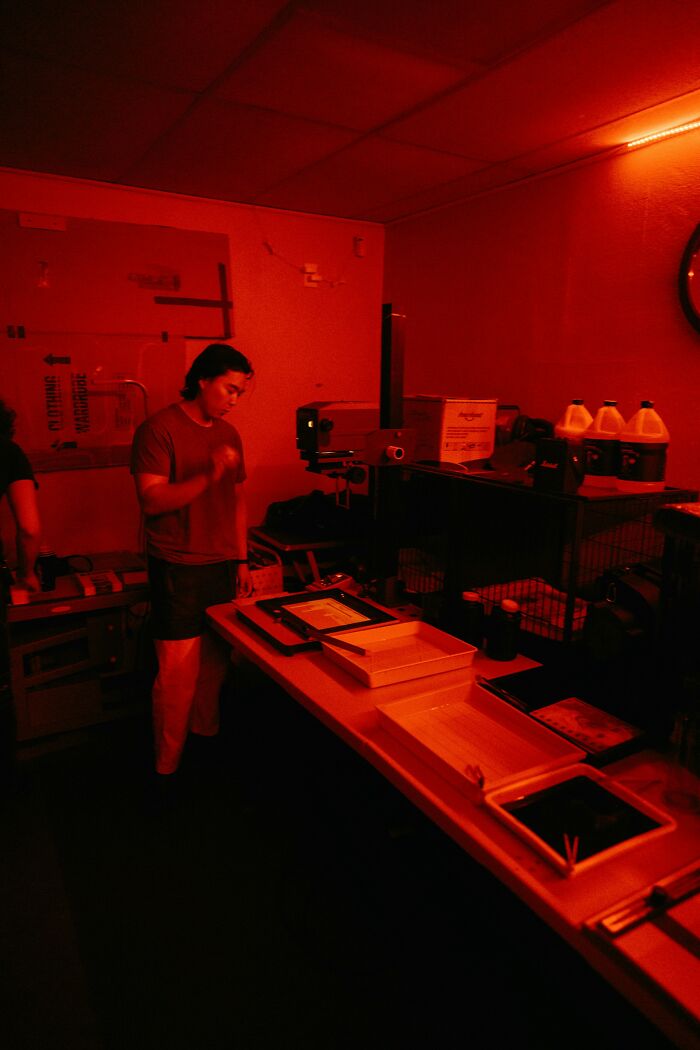 Night Shift Workers Share 39 Chilling Paranormal Encounters They&#8217;ve Had