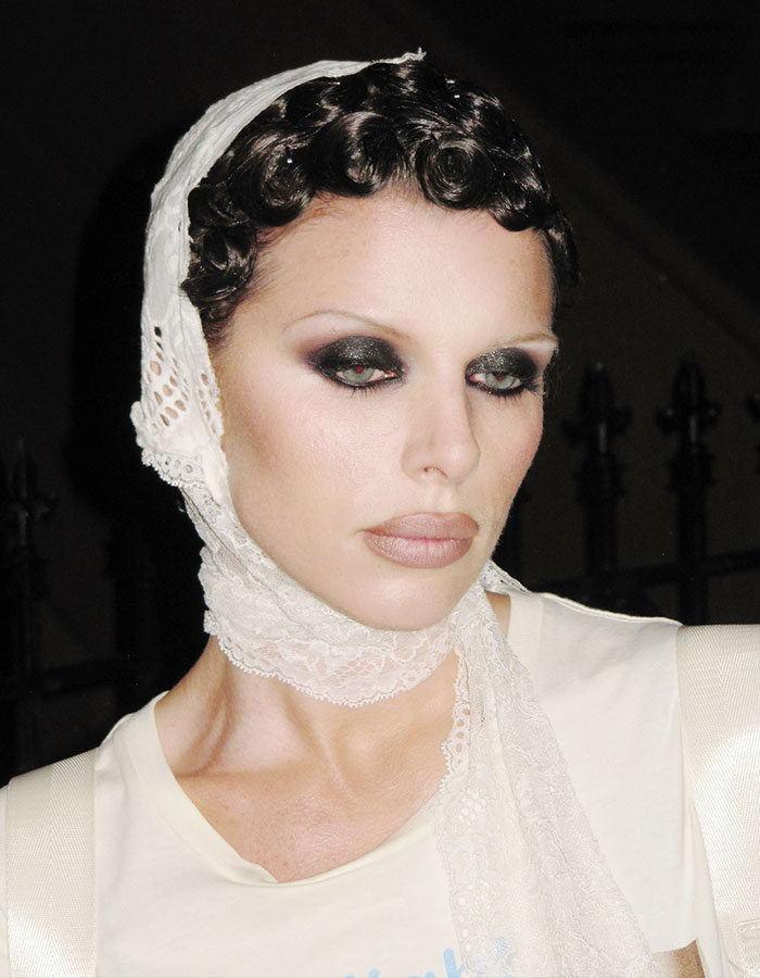 Julia Fox Reveals Why She Regrets Her Plastic Surgeries, But The Internet Is Divided