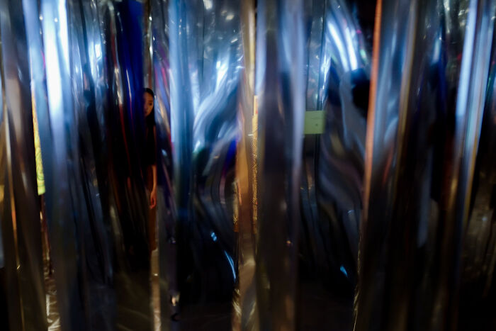 This Photographer Captures The Abstract Poetry Hidden In Reality (48 Pics)