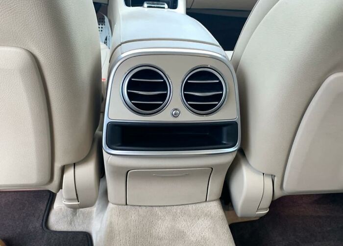 50 Funny Pareidolia Pics That Prove Even Random Objects Have Personality