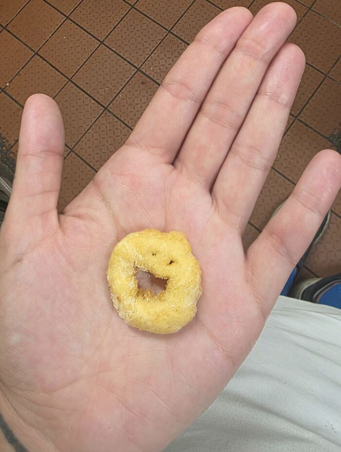 50 Funny Pareidolia Pics That Prove Even Random Objects Have Personality