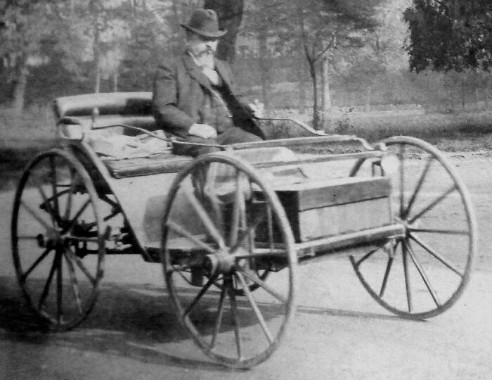 50 Photos That Show How Wild The First Cars Really Were 100 Years Ago