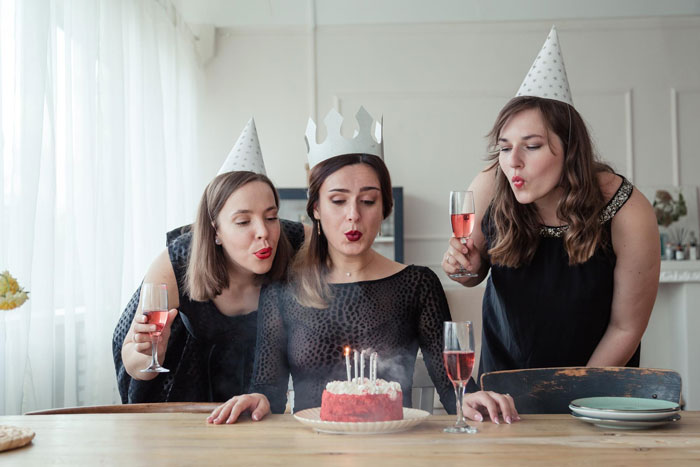 Self-Proclaimed Influencer Tries Filming SIL At B-Day Dinner, Flips Out When She Blocks Her Camera