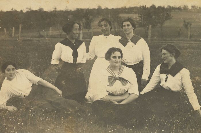 30 Haunting Photos From Native American Boarding Schools In The 1910s