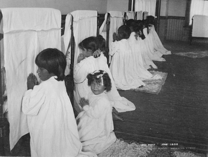 30 Haunting Photos From Native American Boarding Schools In The 1910s