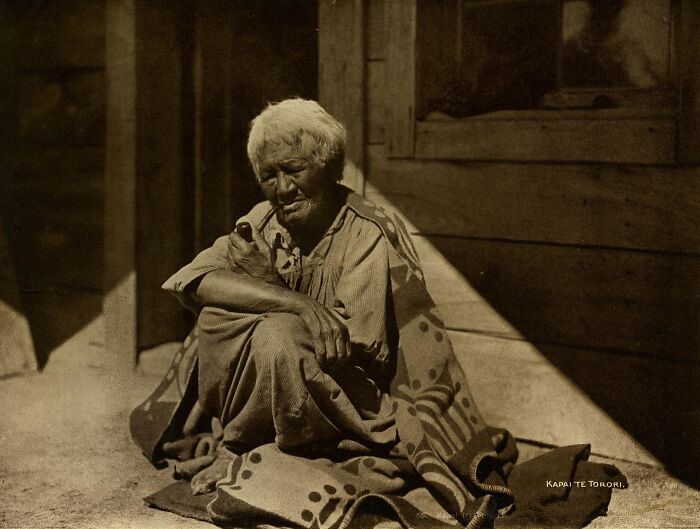 32 Powerful Portraits Of Māori Life A Century Ago