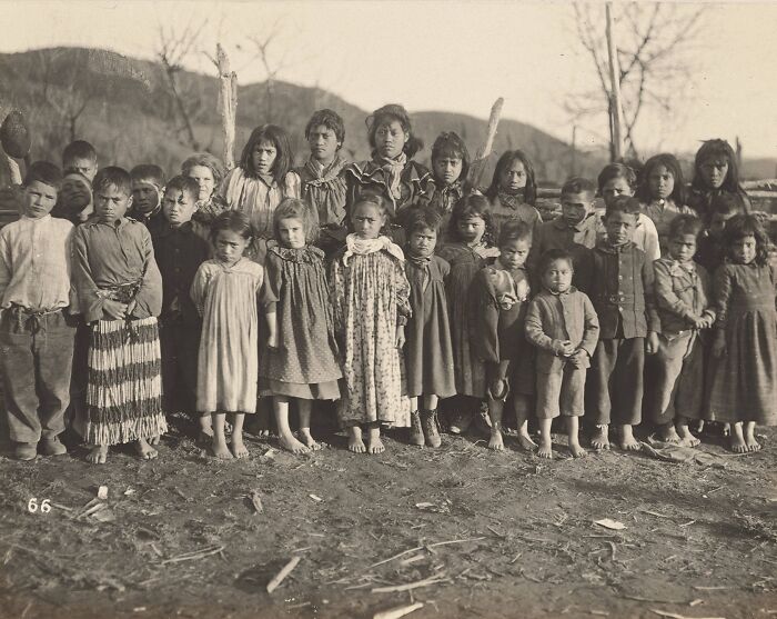 32 Powerful Portraits Of Māori Life A Century Ago