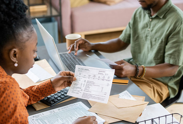 Family’s Vision Of An “American Dream” Gets Crushed When They Realize They Actually Have To Work