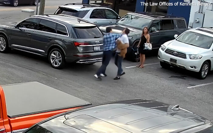 Uber Driver Brutally Knocks Out CEO With Service Dog In Shocking Video—Passenger&#8217;s Account Got Suspended