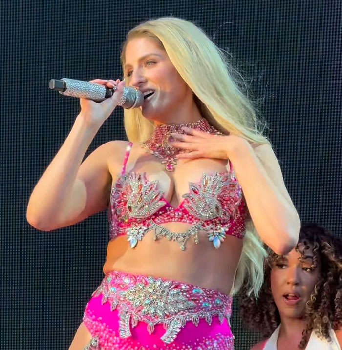 &#8220;No Way This Is Meghan Trainor&#8221;: Singer Appears Unrecognizable In New Video And Stuns Fans