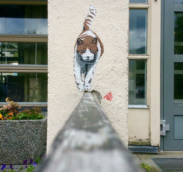 This Artist Creates Graffiti That Interacts With Its Surroundings (50 New Pics)
