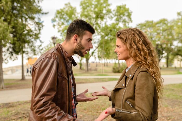51 People Who Met A Psychopath Share The Chilling Moment They Realized It