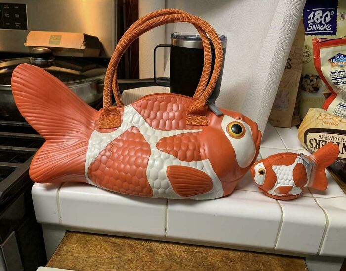 94 Of The Funniest Examples Of Awful Taste But Great Execution (New Pics)
