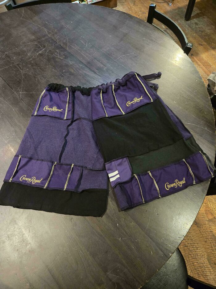 94 Of The Funniest Examples Of Awful Taste But Great Execution (New Pics)