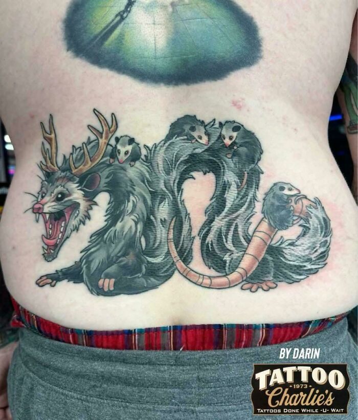 94 Of The Funniest Examples Of Awful Taste But Great Execution (New Pics)