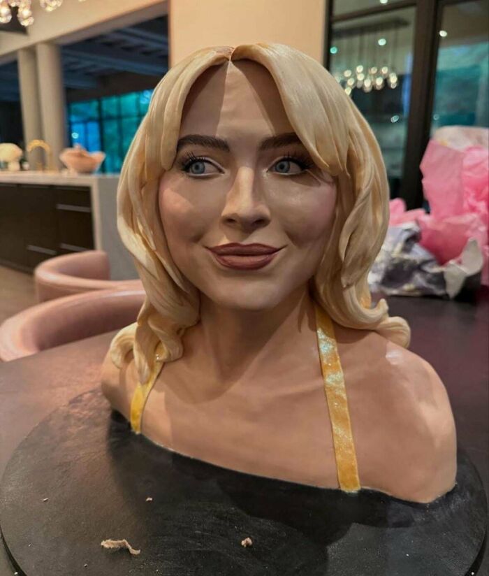 94 Of The Funniest Examples Of Awful Taste But Great Execution (New Pics)
