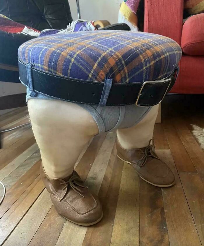 94 Of The Funniest Examples Of Awful Taste But Great Execution (New Pics)