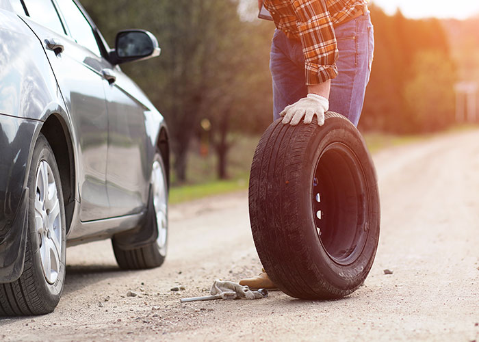 82 Truck Drivers Share Terrifying Road Encounters They Still Have Nightmares About