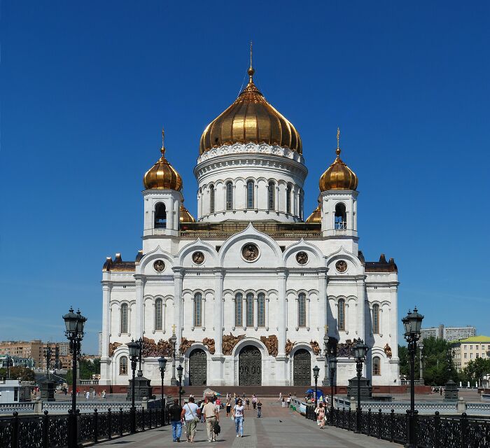 25 Historic Buildings That Were Nearly Lost Forever But Saved