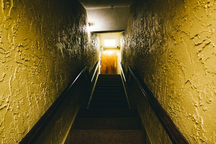 43 Stories About The Most Creepy And Disturbing Things Police Officers Saw At Someone’s Home