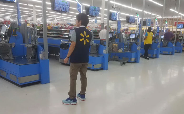 75 Wild Times Walmart Employees Went To Work And Left Thinking “I Don’t Get Paid Enough For This”
