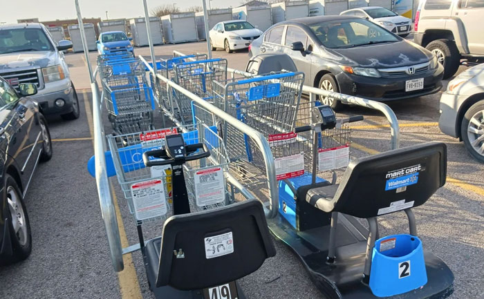 75 Wild Times Walmart Employees Went To Work And Left Thinking “I Don’t Get Paid Enough For This”
