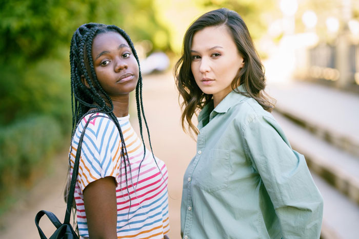 Mom Tells Son’s Black Girlfriend She Doesn’t Need To Change Her Hair For Him, Son Explodes