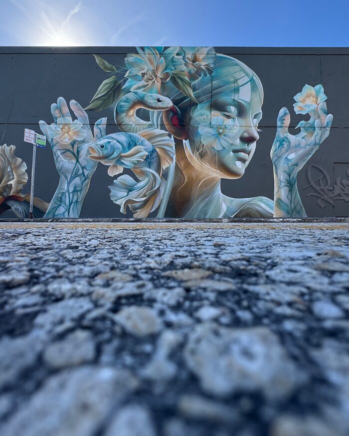 40 Powerful Murals By Alexander “Vizsla” Bacon That Merge Graffiti Culture With Fine Art