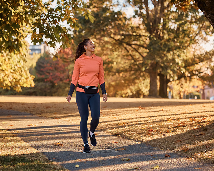 This Viral &#8216;6-6-6&#8217; Walking Trend Promises Fat Loss Results Without Burnout