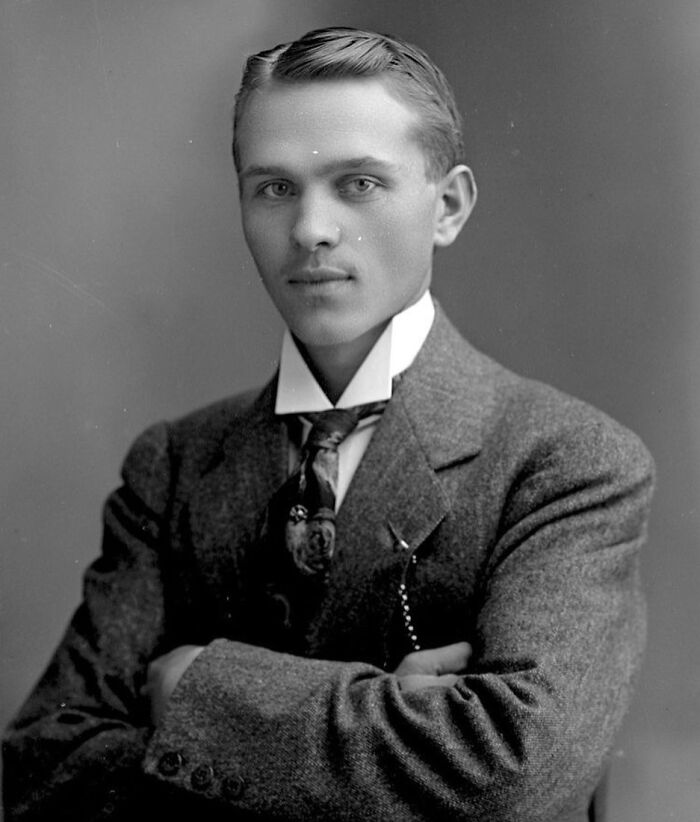 45 Pics Of The Most Handsome Victorian Men That Might Live Rent-Free In Your Hearts
