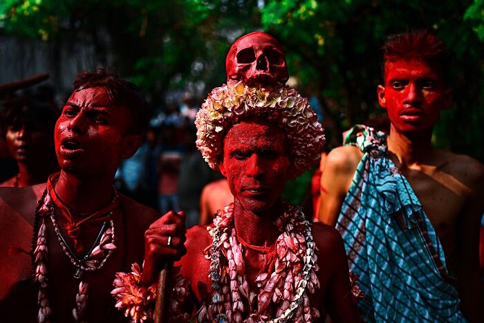 65 Dynamic Street Photography Shots Capturing India’s Heartbeat By Sammya Brata Mullick