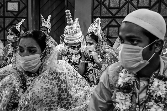 30 Street Moments I’ve Captured That Show Life As It Happens