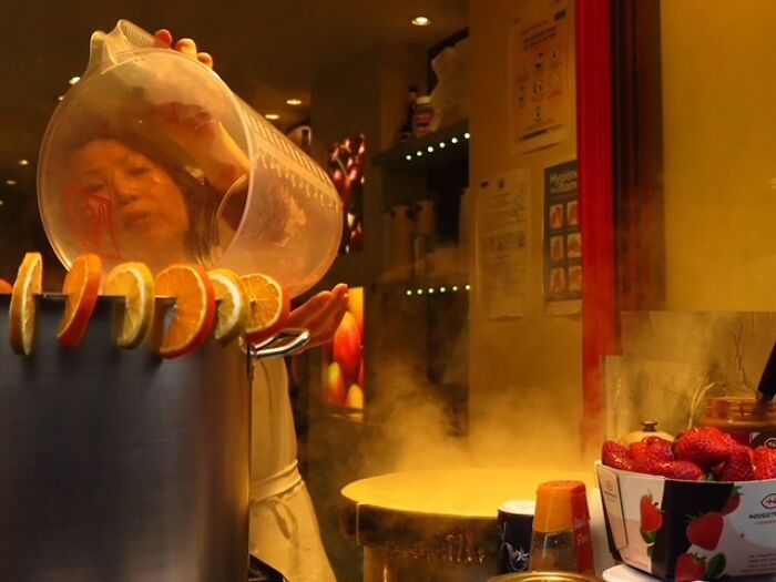 50 Street Photos That Show Everyday Life Captured By Stéphane Kyndt