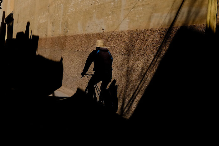 50 Street Photos That Show Everyday Life Captured By Stéphane Kyndt